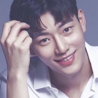 문지용